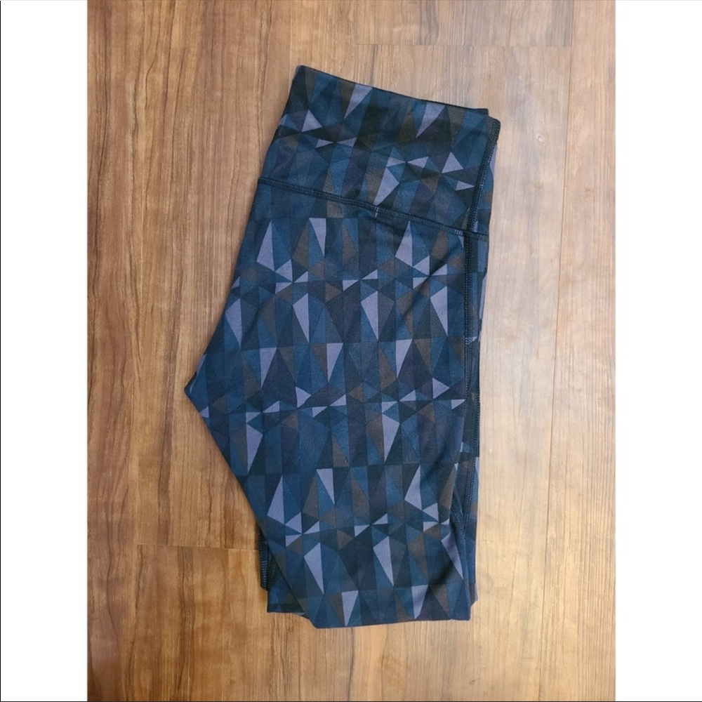 Lululemon cropped leggings